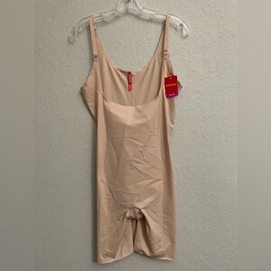 SPANX Shapewear for Women Thinstincts Open-Bust Mid-Thigh Bodysuit - Size 1X